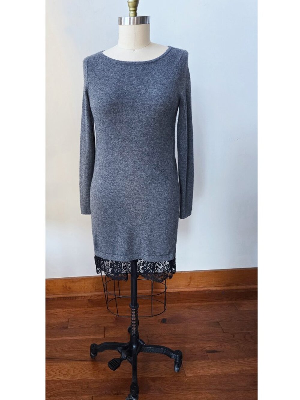 Vintage 90's Neiman Marcus Longline Cashmere Sweater Dress in a Size Medium M